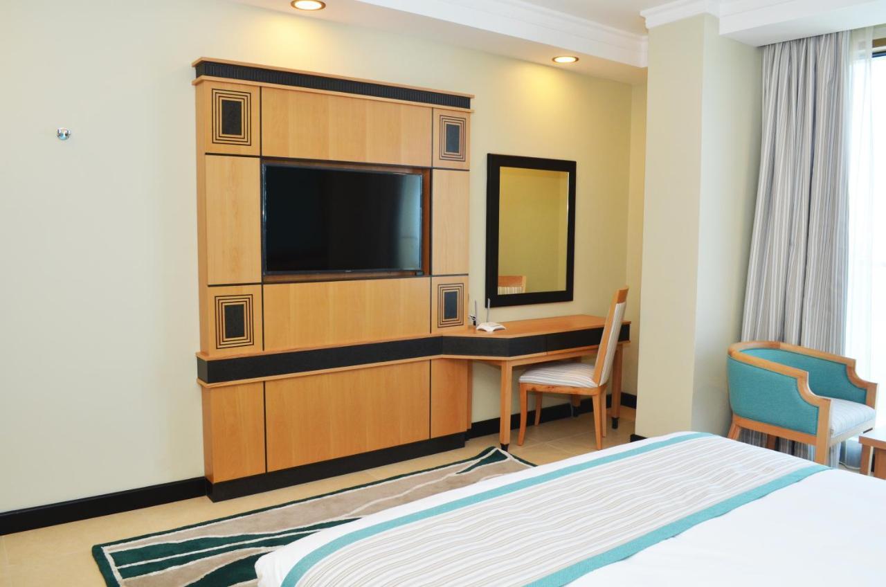 Nooh Tower Apartamento Al Hidd Exterior foto