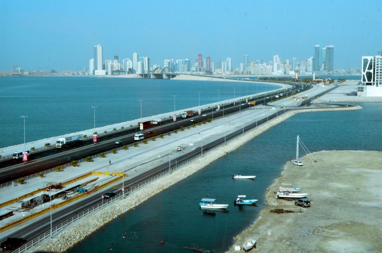 Nooh Tower Apartamento Al Hidd Exterior foto