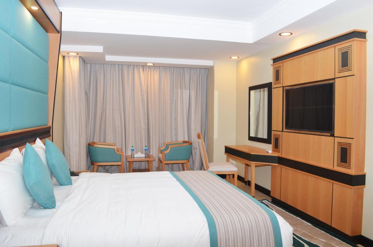 Nooh Tower Apartamento Al Hidd Exterior foto